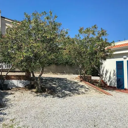Casa Le Quattro Sorelle * بارغيليا
