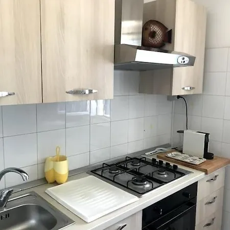 Casa Le Quattro Sorelle بيت للعطل
