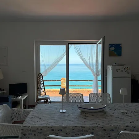 Casa Le Quattro Sorelle بارغيليا