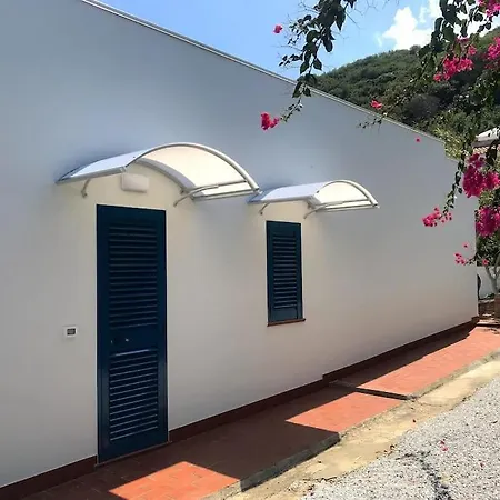 Casa Le Quattro Sorelle Casa de Férias *